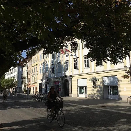 Kva * Ljubljana